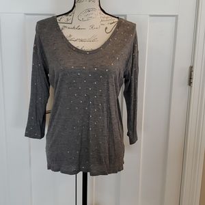 ♦️Loft cute grey polka dot tee♦️ 5 for $25